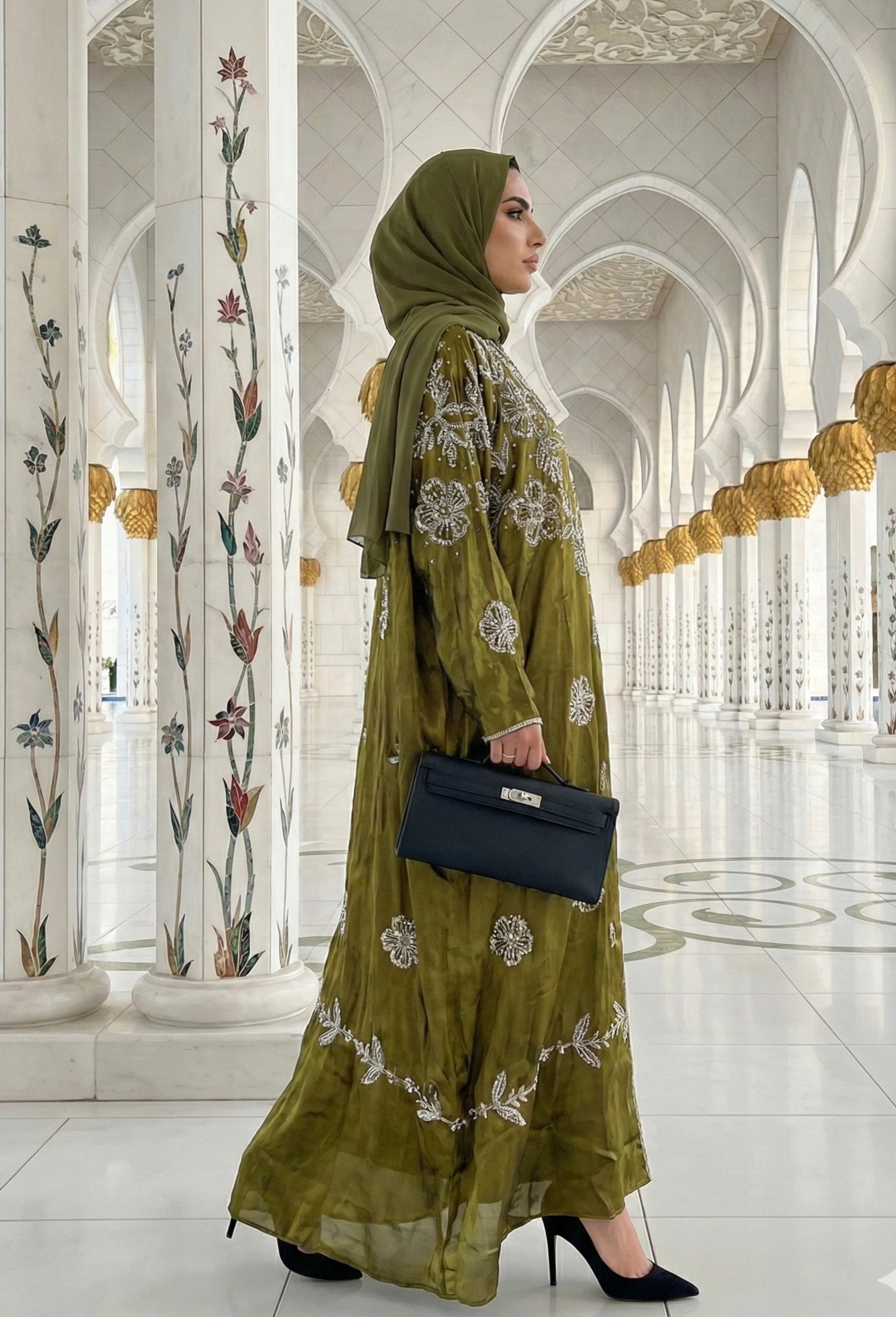 Bariq Al-Zaytoon Abaya