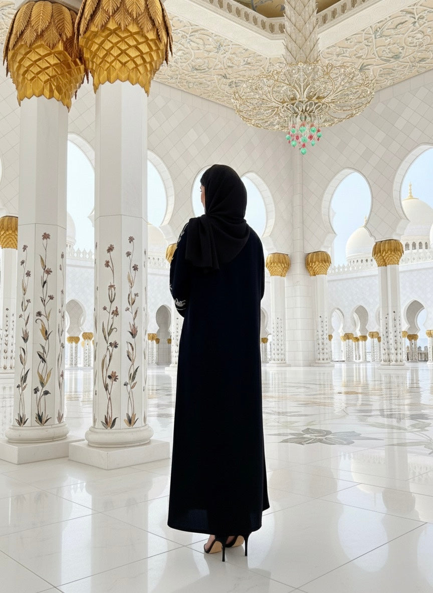 Zinah Al-Layl Abaya